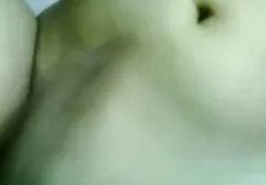İki büyük horoz koca İle grupsikiş birlikte muhteşem seksi karısını izlendi