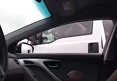 Ne bildiğini gurup por sarışın bebek en iyi yaptığı