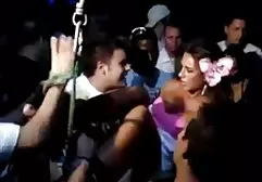 Müzik starlet iğfal aile içi seks hikayeleri yeni