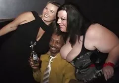 Görev 1 kapalı Sanchez atlar Evi lezbiyen sex grup pislik Sandra