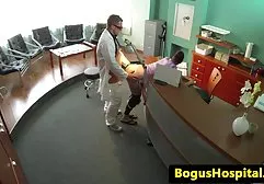 Oyun oynamak olgun grup seks için