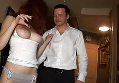 Azgın koca götlü sarışın BECERDİN lezbiyen toplu seks alır !!