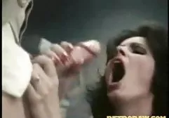Busty çoklu grup sex